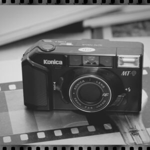 Appareil Konica 35 mm MT-9