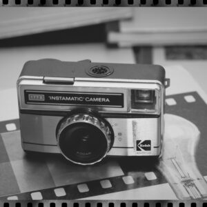 Appareil argentique 35 mm Instamatic Kodak 177x
